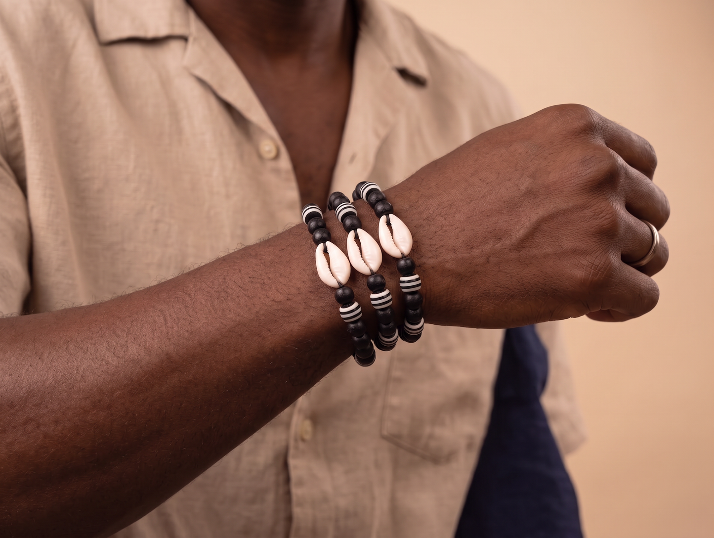 Black Bead Stripe Wristband with Cowrie Shell (adjustable)