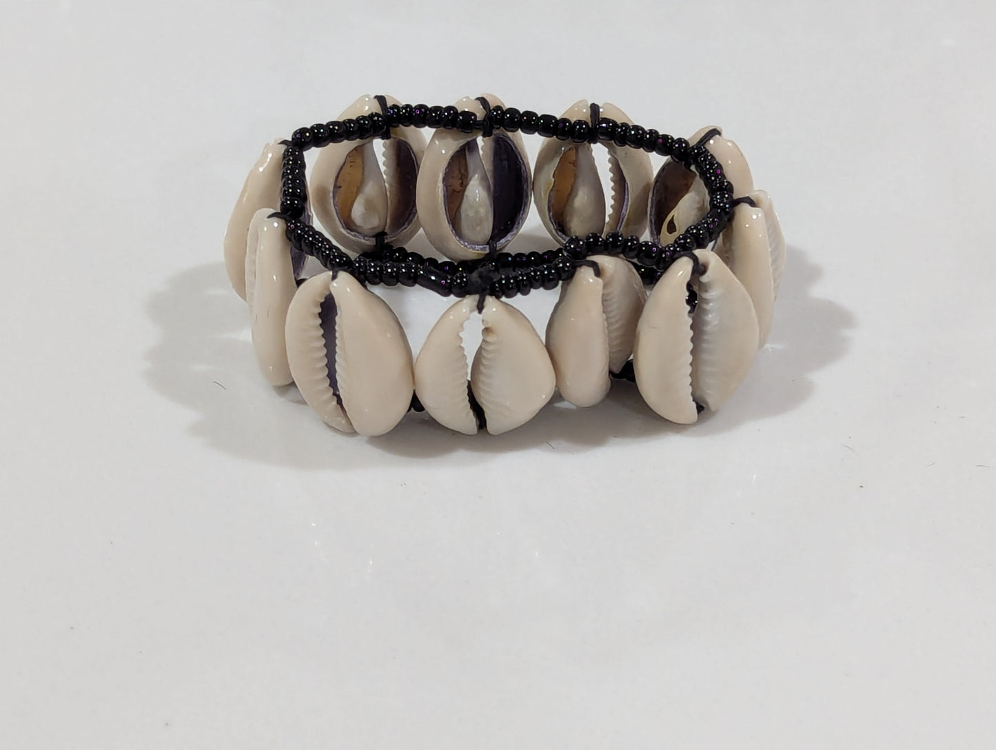 Cowrie shells Wristband (adjustable)